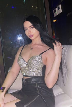 Gaby Lewis - European Busty Girl Escorts in Laxmi Nagar