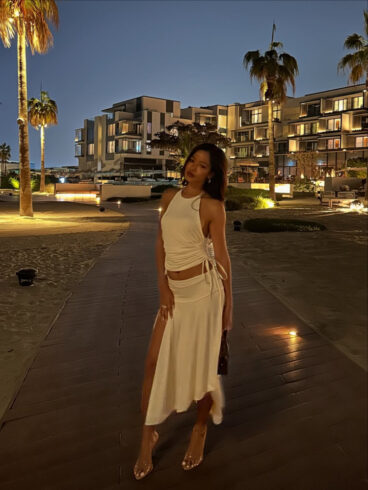 Indian Escorts in Connaught Place