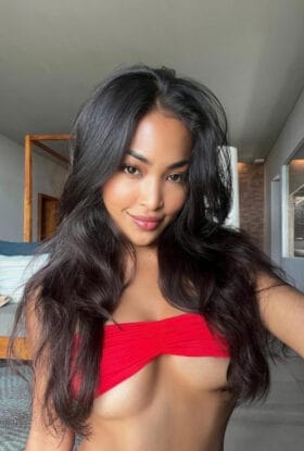 Keira Walsh - European College Girl in Kalkaji