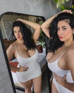 Russian Escorts in Delhi